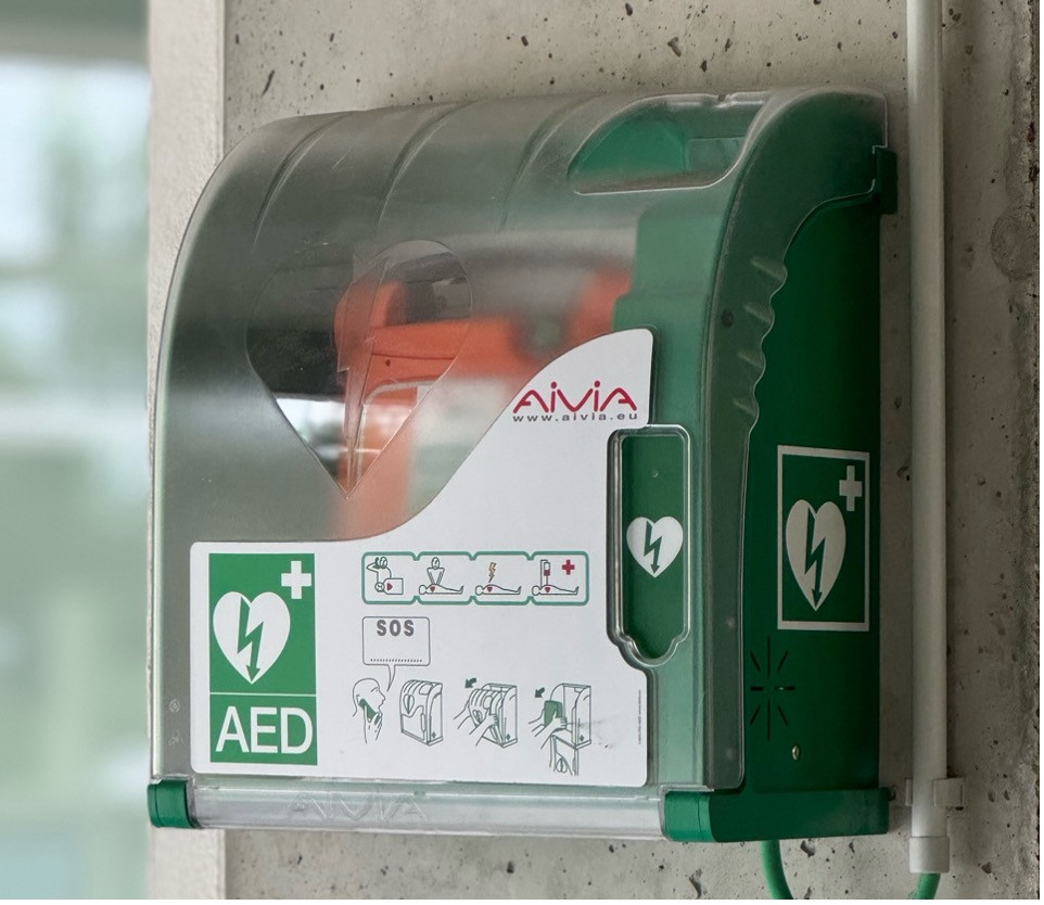 Defibrillator -Upgrade Estate