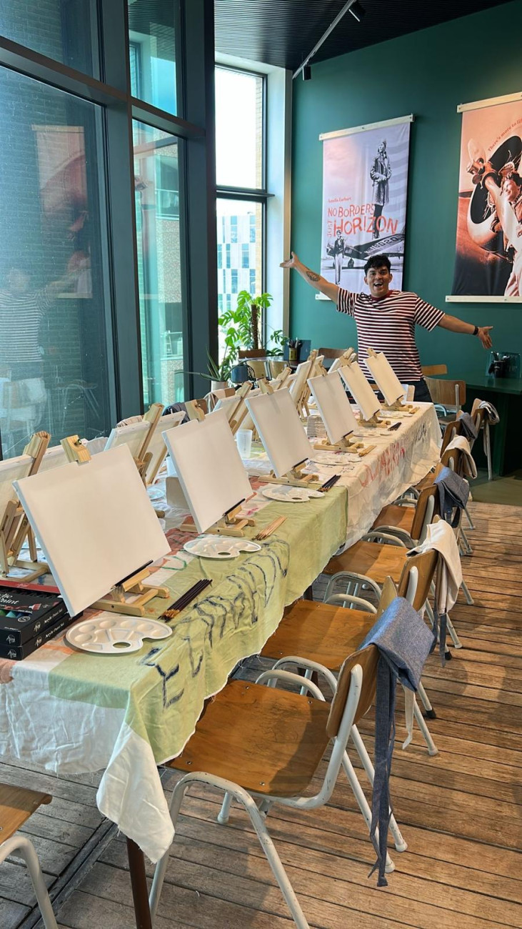 sip&paint april